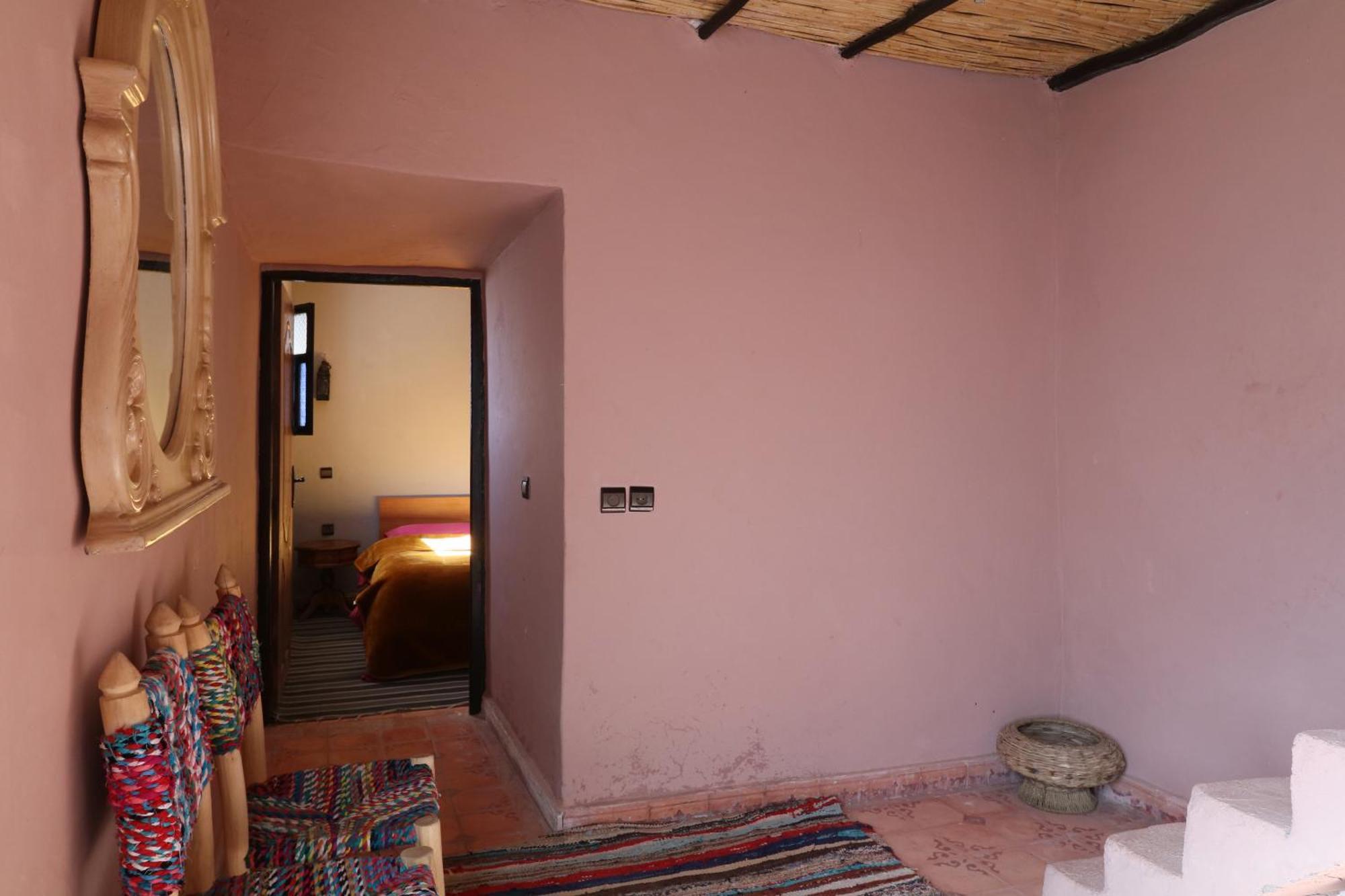 Gite Ogog Tacheddirt Exterior foto
